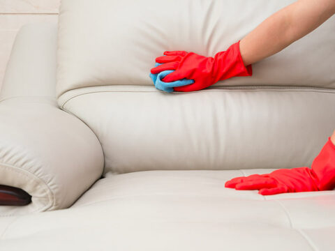 Come disinfettare un divano