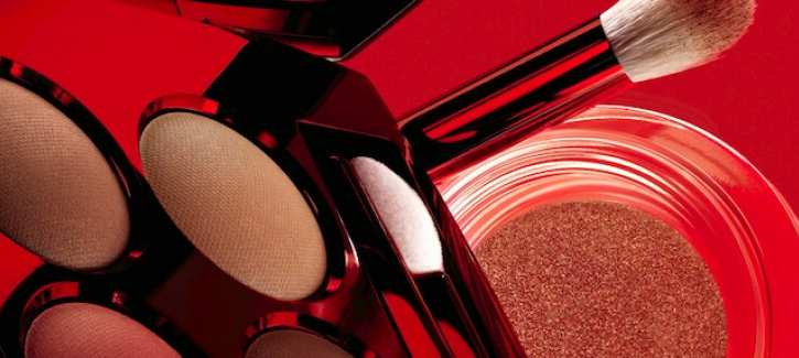 Chanel, inno al rosso per l’autunno: ecco la Rouge Collection N.1