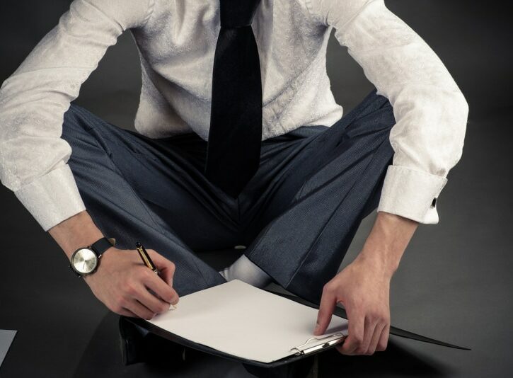 Come abbinare i pantaloni Principe di Galles