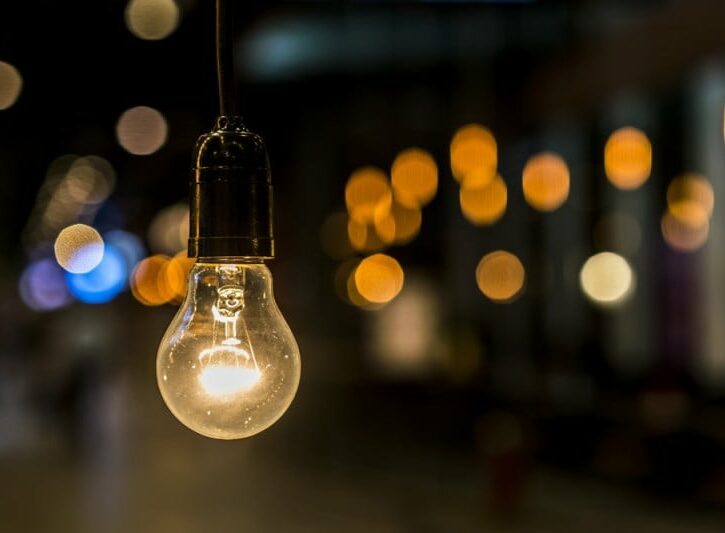 Come collegare una lampadina con un solo interruttore