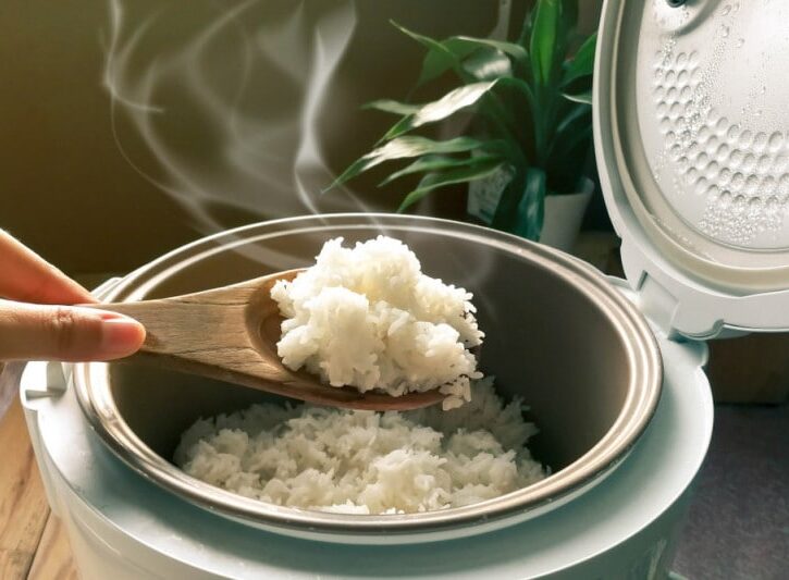 Come Cuocere il Riso in una Pentola (con Immagini)