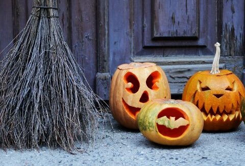 Come decorare la zucca di Halloween con il fai da te: disegni e tutorial per Jack 'o Lantern