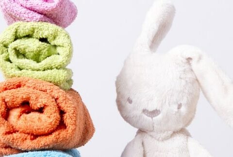 Come fare coniglietti con calzini o asciugamani senza cucire
