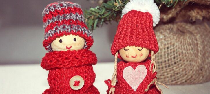Come fare dei pupazzi di Natale per decorare la casa per le feste