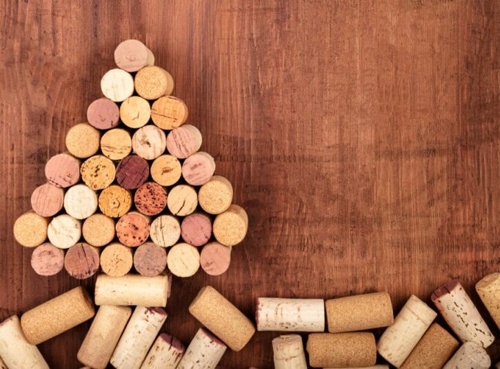 Come fare l'albero di Natale con i tappi di sughero