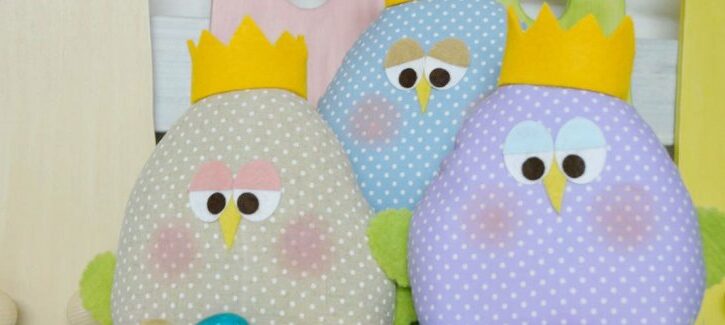 Come fare una gallina di stoffa imbottita per Pasqua