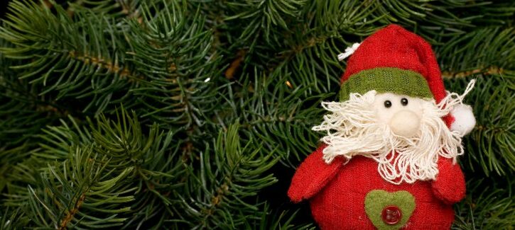 Come fare una pallina Babbo Natale all'uncinetto