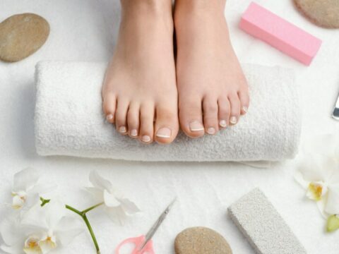 Come fare una pedicure a casa come dall'estetista