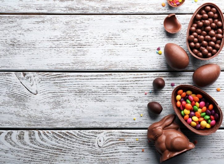 Come inserire una sorpresa nelle uova di Pasqua