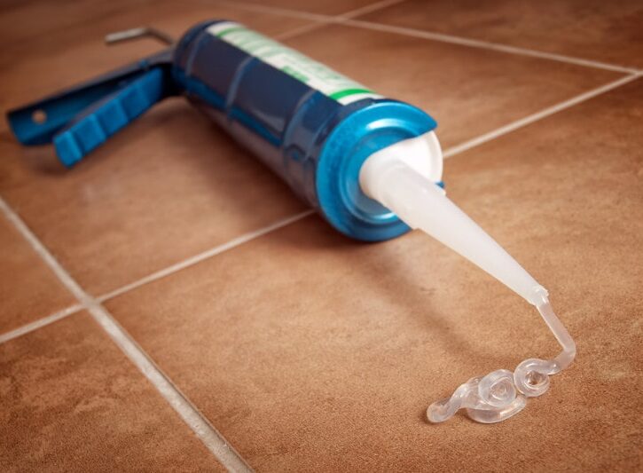 Come isolare le finestre col silicone
