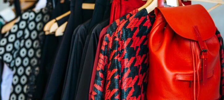 Cambio armadi dall'estate all'inverno: cosa tenere, come sistemare e organizzare | Trucchi per il cambio di stagione
