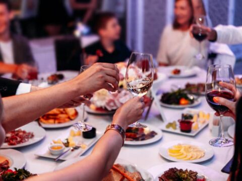 Come organizzare una cena per 20 persone