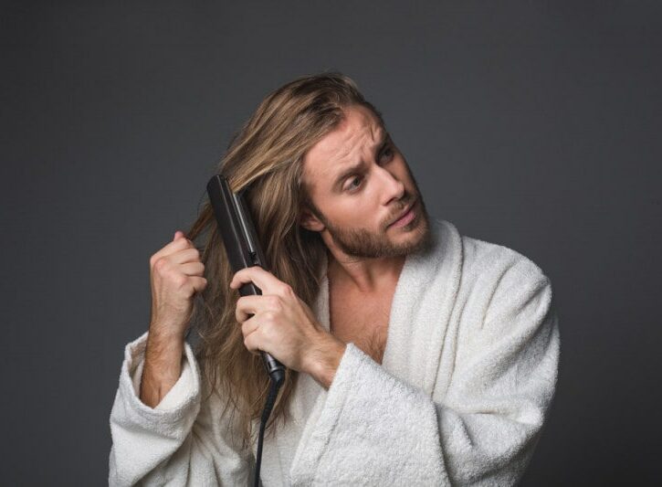 Come piastrarsi i capelli (per uomo)