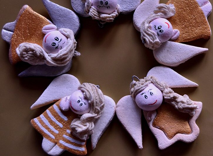 Come preparare decorazioni natalizie con pasta di sale