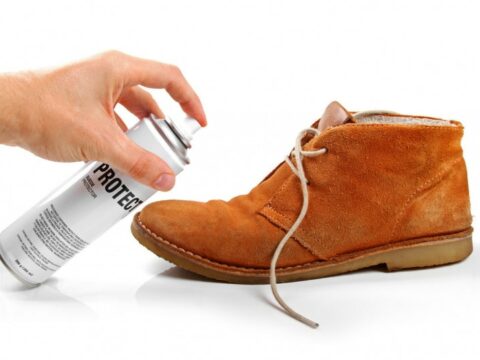 Come pulire le scarpe di camoscio - EmerLab