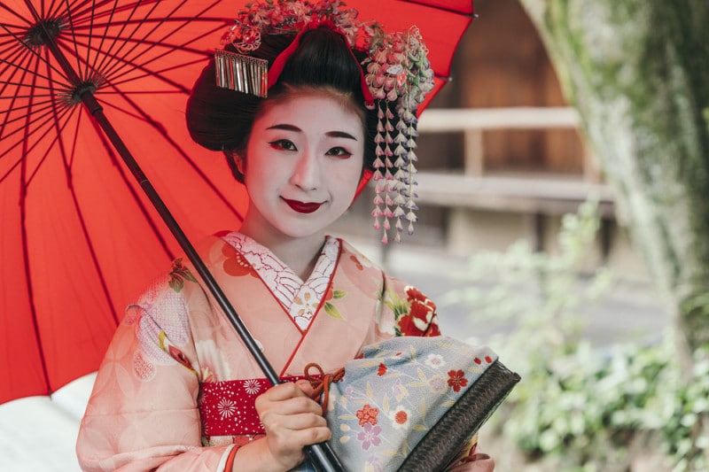 Come realizzare un costume da geisha per Carnevale - Donna Moderna