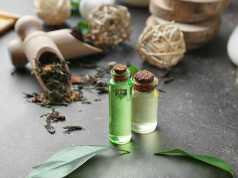 Come togliere le verruche con tea-tree oil