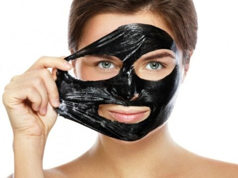 Come utilizzare le black mask