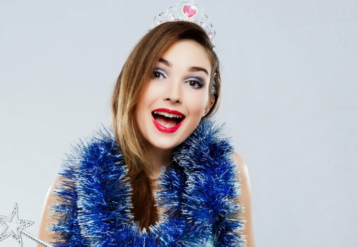Come vestirsi per un Capodanno in piazza, la guida per sopravvivere al freddo (con stile)