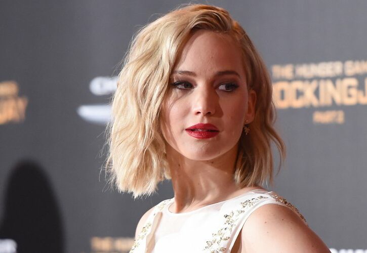 Copia il look da red carpet di Jennifer Lawrence, la stella di Hollywood