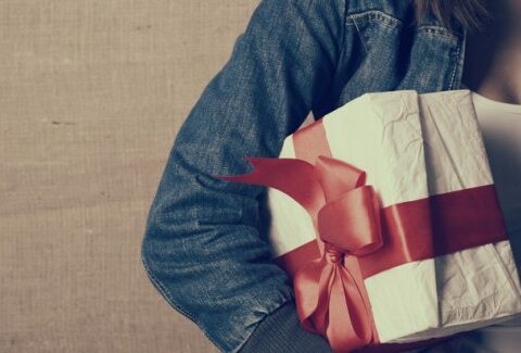 Cosa non regalare mai ad una ragazza a Natale