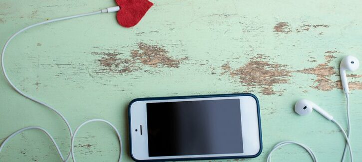 Credevo fosse amore e invece era WhatsApp