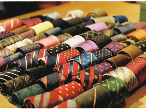 Come sistemare le cravatte nell’armadio
