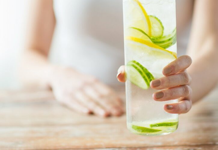 Dieta detox: è disintossicante? Ricette e menù per una dieta sana e depurativa