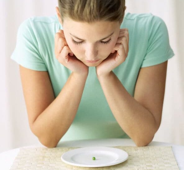 Donne che non mangiano