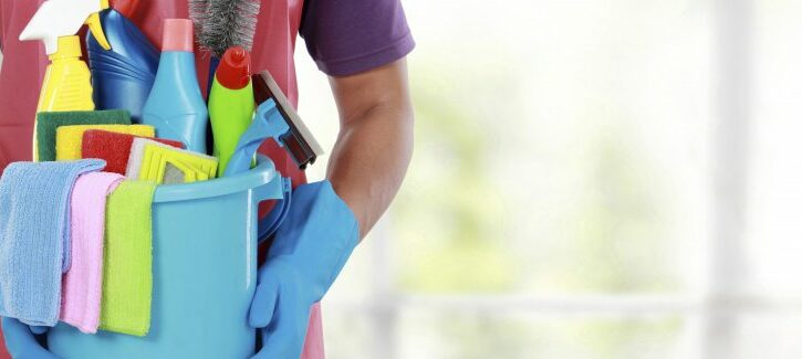 Donne lavoratrici e uomini casalinghi: come farcela