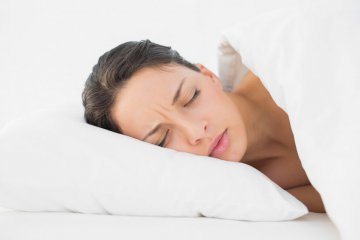 Come dormire bene quando fa molto caldo