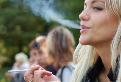 Droga e dipendenze: come aiutare gli amici?