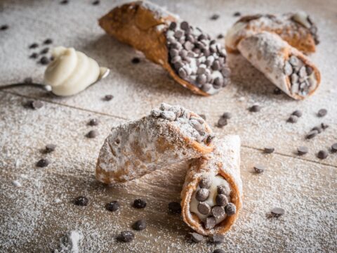 Come preparare il cannolo siciliano scomposto
