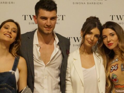 Emily Ratajkowski a Milano per la PE 2017 di Twin Set by Simona Barbieri