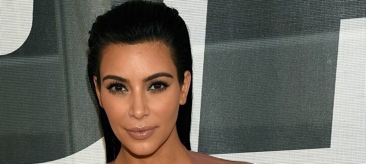 Face contouring: come Kim Kardashian