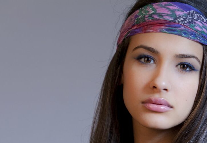 Fascia o bandana per i capelli, gli accessori più trendy per l'estate