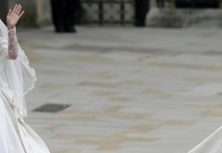 Gli abiti da sposa più belli (e costosi) della storia: da Lady Diana a Melania Trump