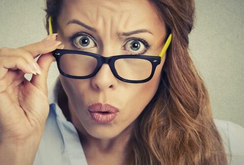 Gli errori makeup di chi porta gli occhiali