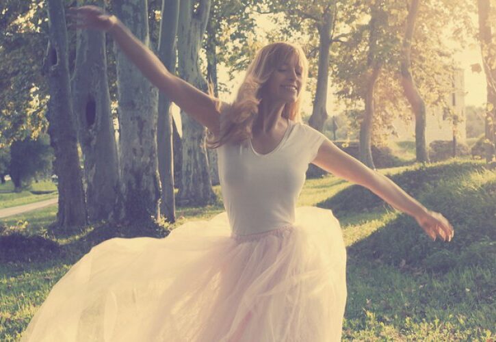 Gonne e abiti in tulle, il trend che ci fa tornare bambine (ballerine)