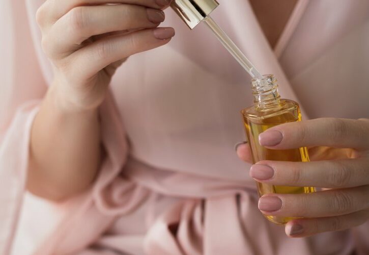 Guida al siero viso: a cosa serve davvero e quale scegliere