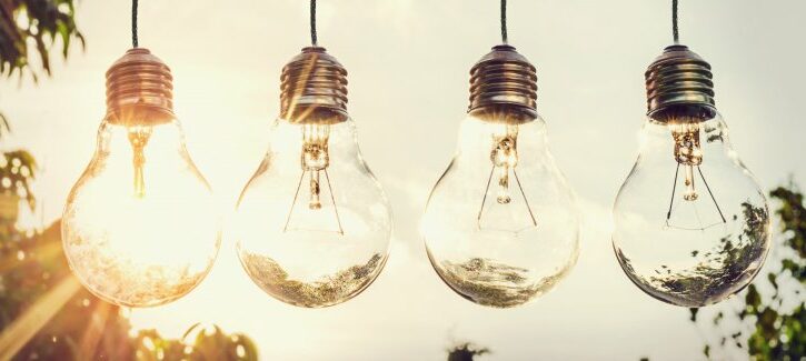 Idee creative per riciclare lampadine rotte o fulminate