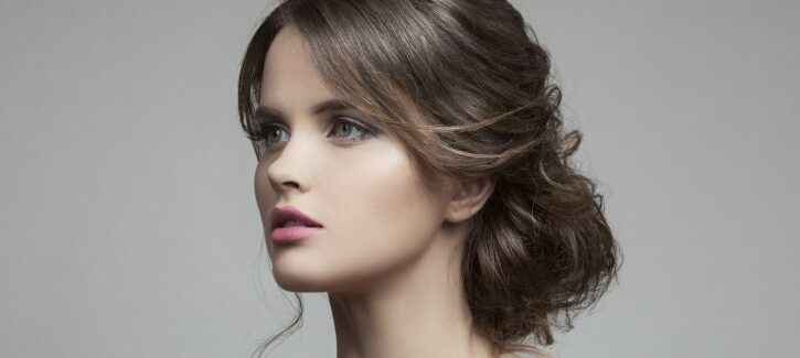 Idee per acconciature romantiche, chignon o treccia?