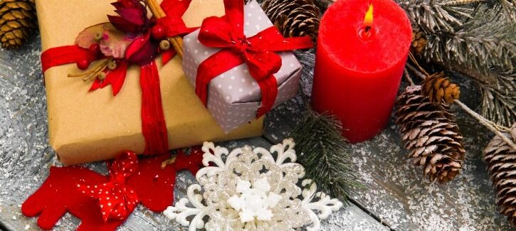 Idee per le decorazioni di Natale: creazioni natalizie fatte a mano
