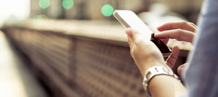 Il texting ci fa andare male a scuola?