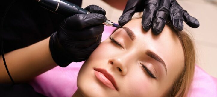 Il trucco permanente è di tendenza: ecco a cosa fare attezione