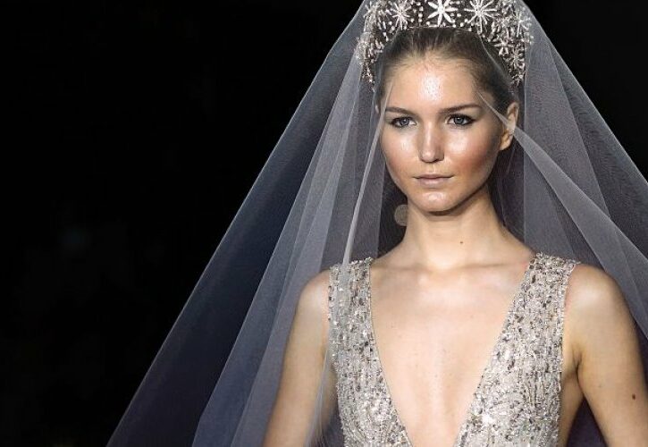 Il velo da sposa è tornato di moda: corto o lungo, ecco il significato e quelli più belli ispirati alle donne famose