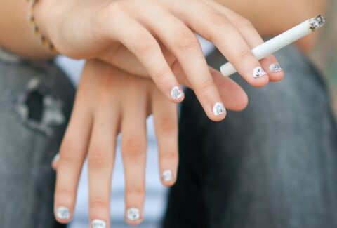 Iniziare a fumare a 15 anni aumenta il rischio di cancro