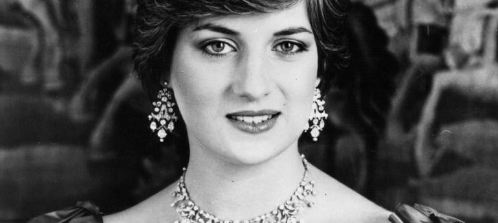 Intramontabile Lady Diana: da principessa triste ad icona di stile