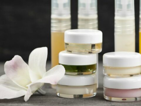 La beauty routine invernale per una pelle sana e luminosa, ecco tutto quello che devi sapere sulla pulizia del viso