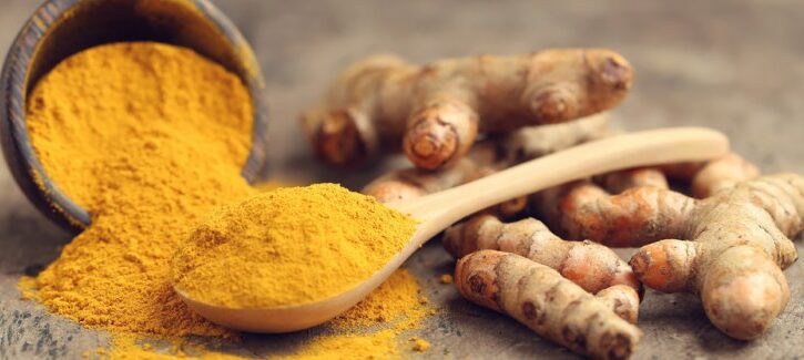 La curcuma in cucina non è pericolosa